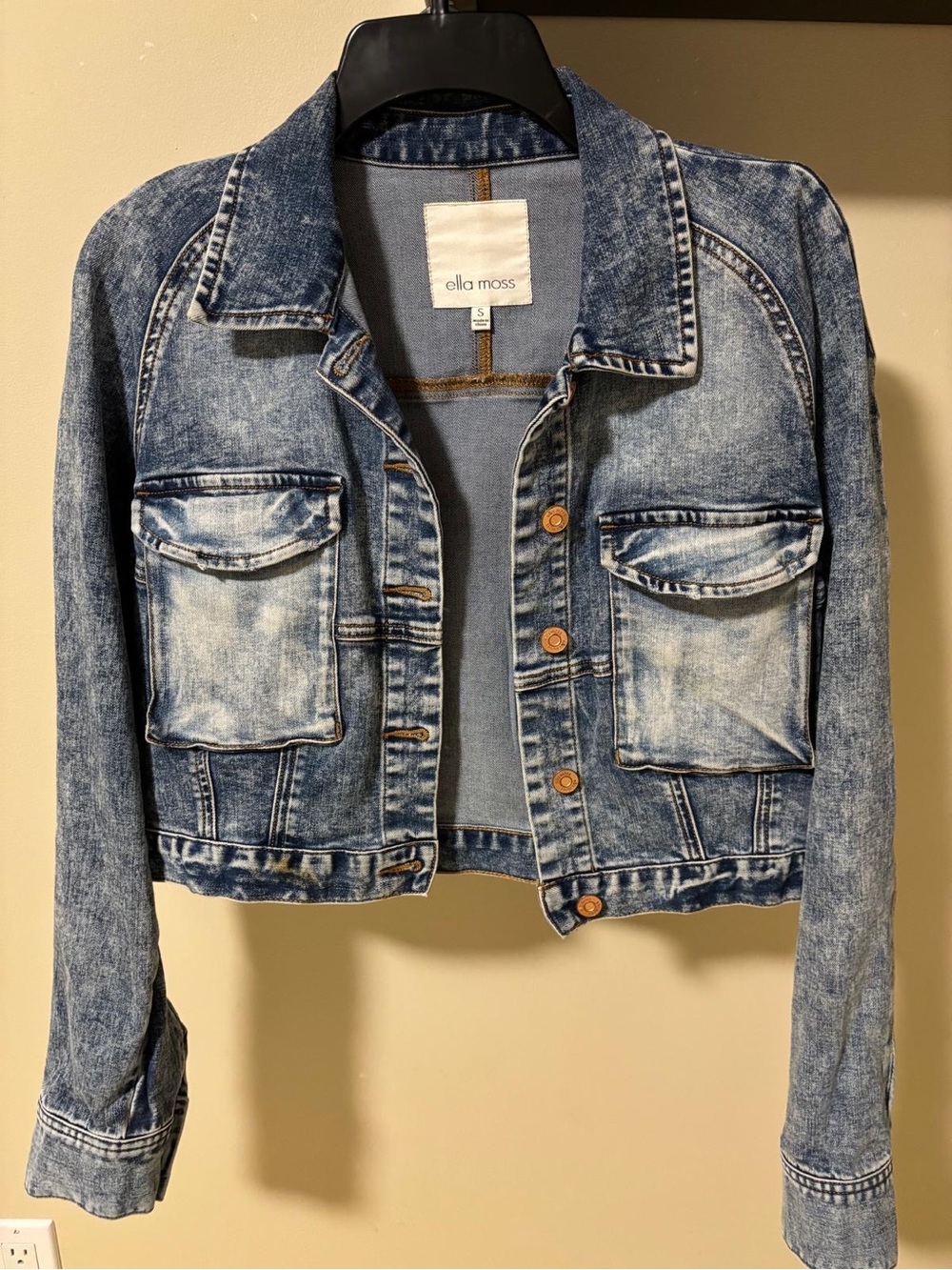 Ella Moss Faded Light Blue Cropped Denim Jacket